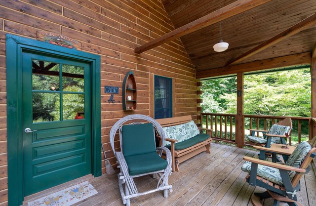Wise Old Owl Cabin - Coup de langue française pour le lac Patoka pouvant accueillir jusqu'à 20 personnes