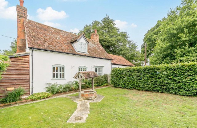Wisteria Cottage