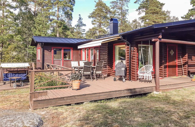 4 chambres hébergement à Grödinge