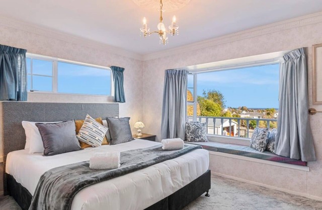 Stay for 3 nights & pay for 2 (*T&Cs below)