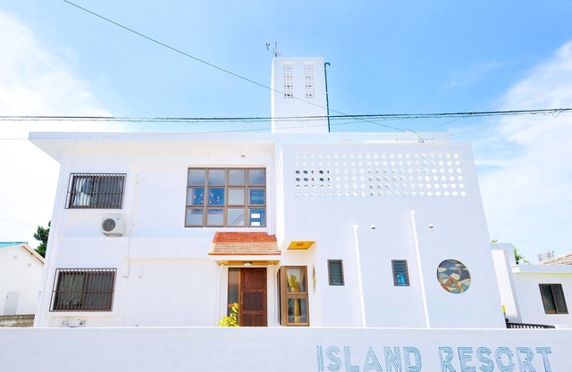 À 1 minute à pied de la plage.Île, Hamahigajima où nous pouvons aller en voiture.Devons-nous voyager pour vivre sur l'île où Dieu habite?