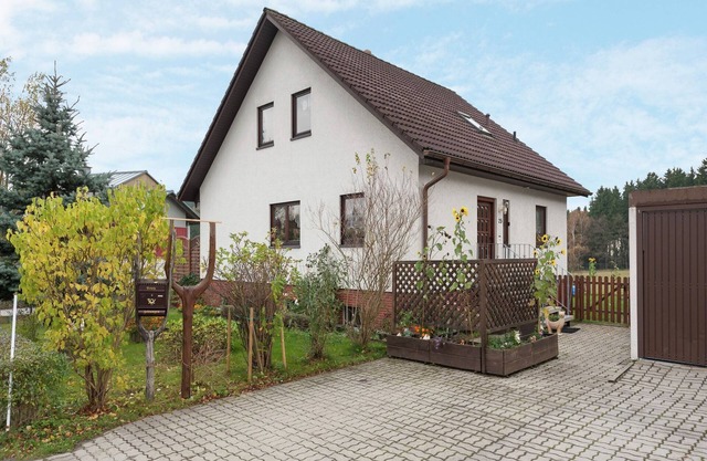 Appartement confortable avec jardin à Werda