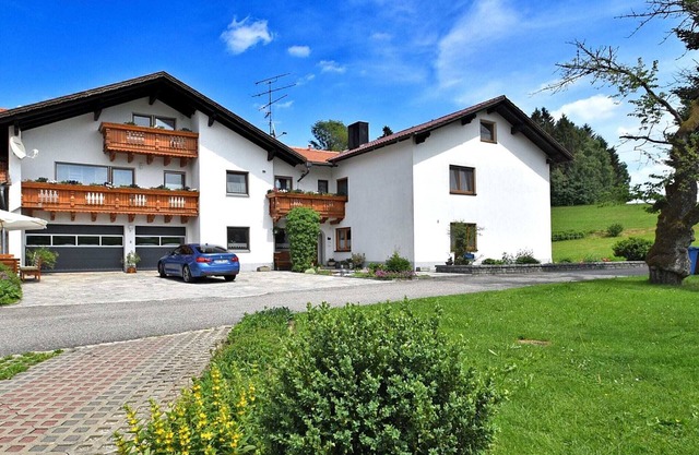 Appartement confortable à Sonnen avec étang
