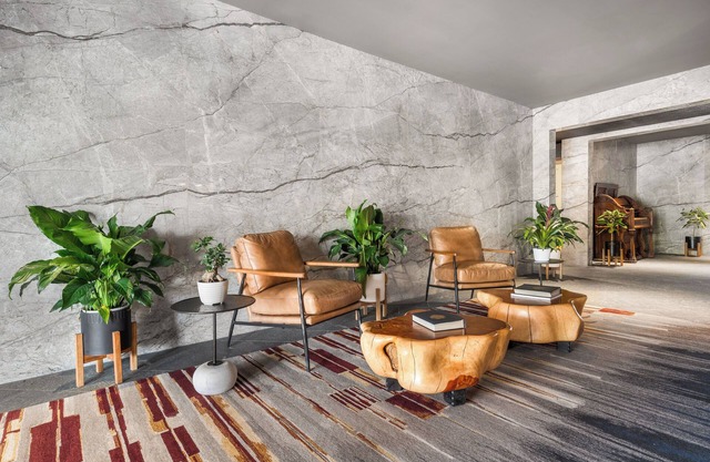 Wolfe's Moab, Adult Only Hotel