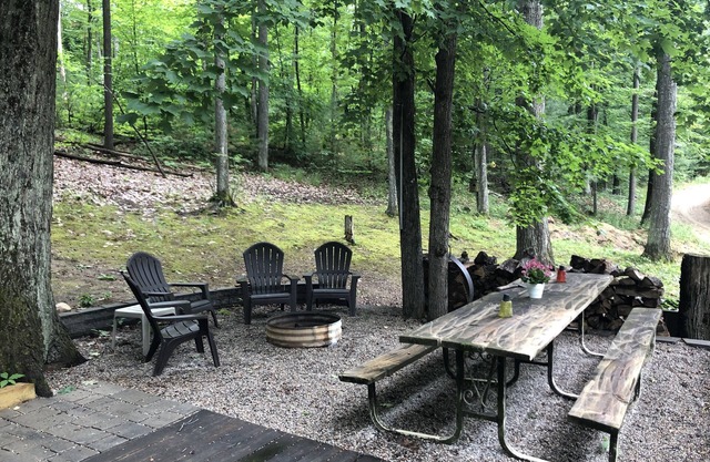 Wonderful Cottage in Traverse City, Michigan - now open for Fall 2022 bookings!