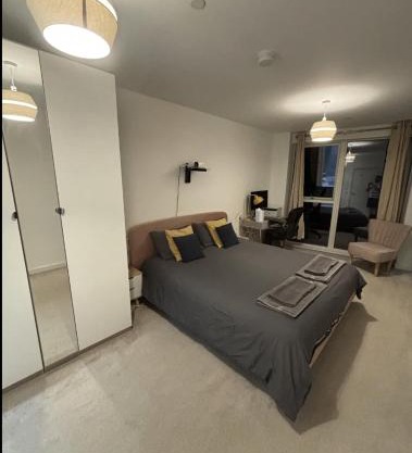 Wonderful en-suite bedroom - Stay with Bruno