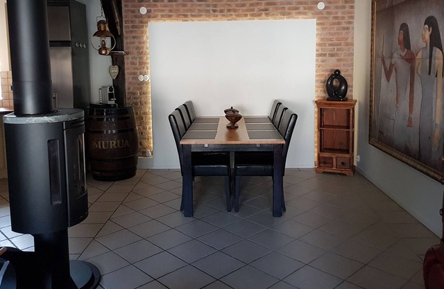 Magnifique Gathus avec toutes les commodités dans un emplacement central