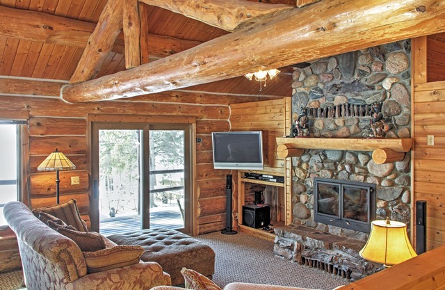 Magnifique 3BR Home sur Sand Lake w / Expansive Porch