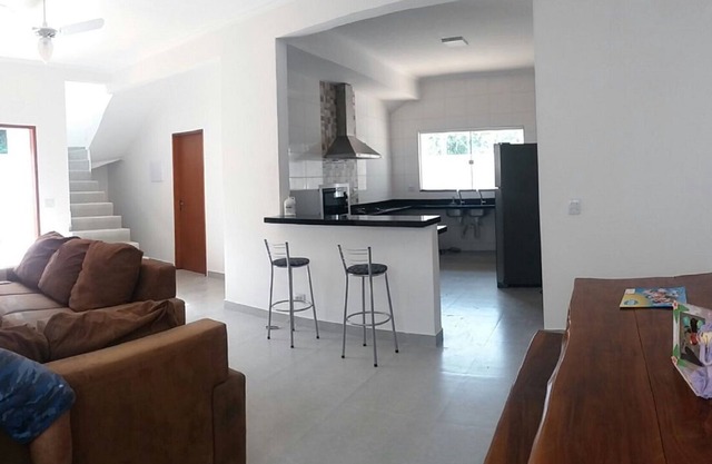 Magnifique maison à 500 mètres de la plage avec 4 chambres et 3 suites, bain à remous