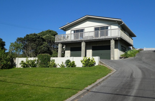 Magnifique maison de vacances avec vue sur l'océan 1 à l'arrière de la plage