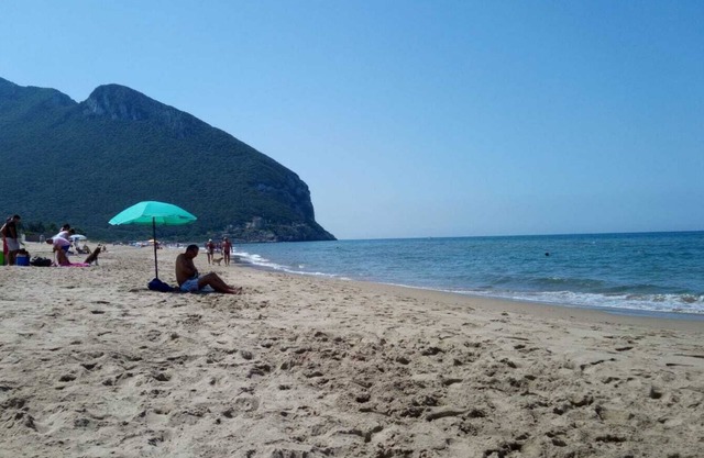 Wonderful place to relax and take in nature with excellent views of mountains