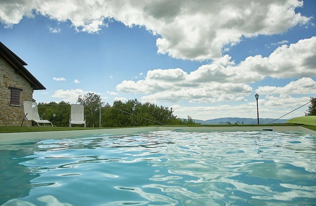 Belle maison de vacances privée avec piscine privée, climatisation, WIFI, sauna, TV, patio