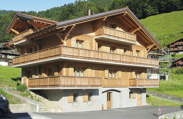 Magnifique maison de vacances privée pour 20 personnes avec WIFI, TV, balcon et parking