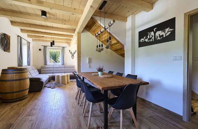 Belle maison de vacances privée pour 6 personnes avec WIFI, terrasse et parking