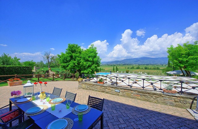 Magnifique maison de vacances privée avec bain à remous, WIFI, climatisation, piscine privée