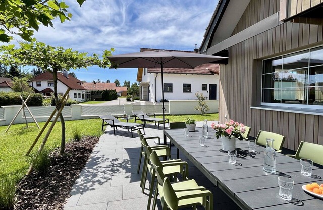 Magnifique maison de vacances privée avec WIFI, TV, patio, animaux admis et parking