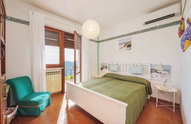 Magnifique maison de vacances privée pour 6 personnes avec climatisation, WIFI, TV et patio