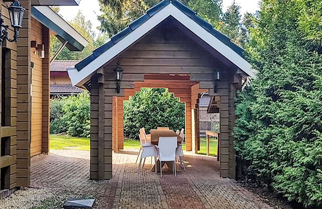 Merveilleuse maison de vacances privée pour 14 personnes avec WIFI, piscine, TV et terrasse