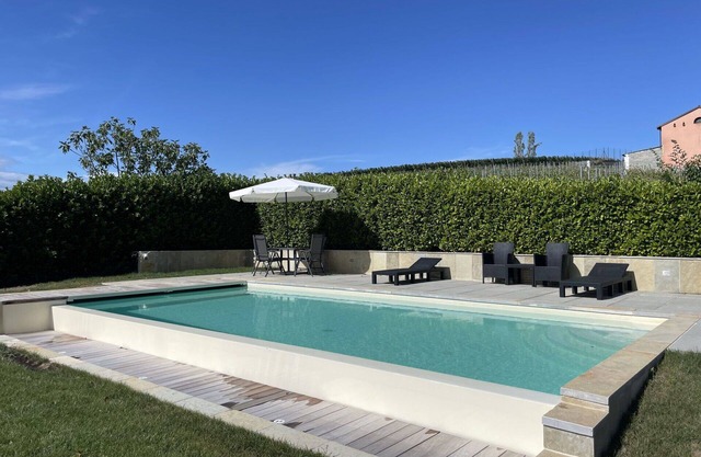 Merveilleuse maison de vacances privée avec WIFI, piscine privée, climatisation, TV et terrasse