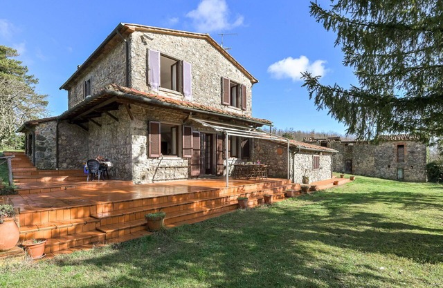 Belle maison de vacances privée pour 8 personnes avec WIFI, TV, patio et animaux admis