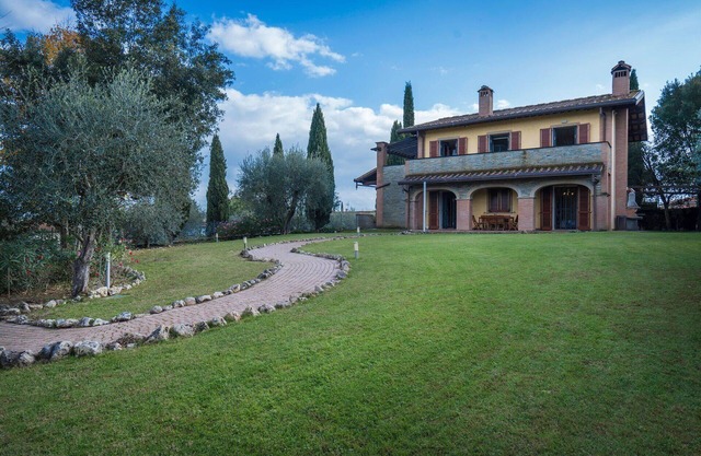 Maison de vacances privée avec WIFI, bain à remous, climatisation, piscine privée, TV, balcon