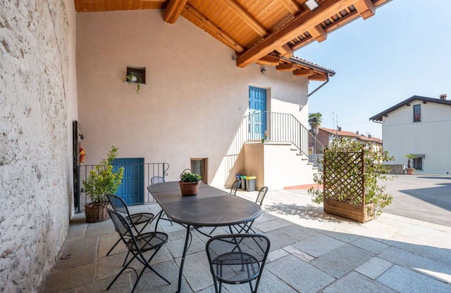 Merveilleuse maison de vacances privée pour 4 personnes avec WIFI, TV et patio