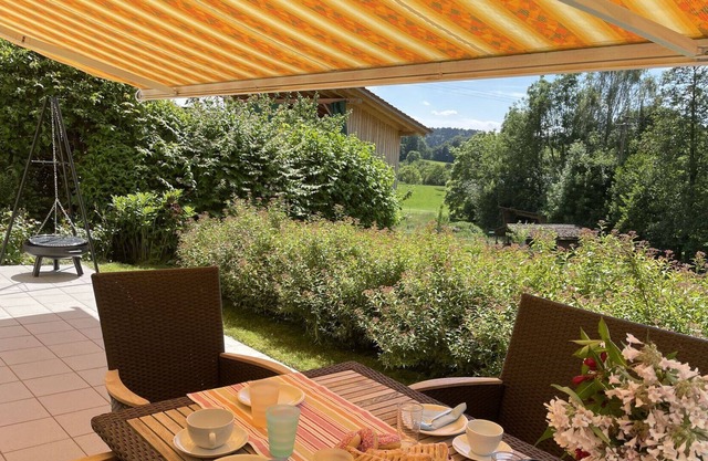 Merveilleuse maison de vacances privée pour 5 personnes avec TV et parking