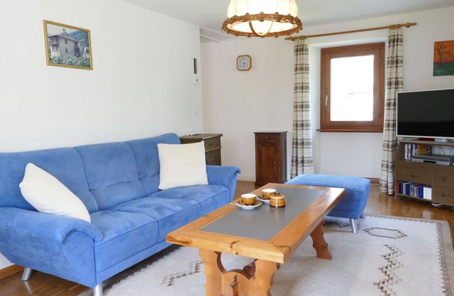 Wonderful private villa for 5 people with WIFI, TV, patio, pets allowed and panoramic view
