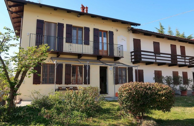 Magnifique maison de vacances privée avec WIFI, climatisation, TV, patio, animaux admis, parking