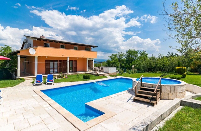 Maison de vacances privée avec WIFI, climatisation, piscine privée, TV, terrasse, parking