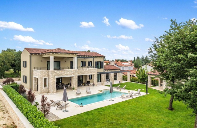 Magnifique maison de vacances privée avec WIFI, climatisation, piscine privée, TV et terrasse