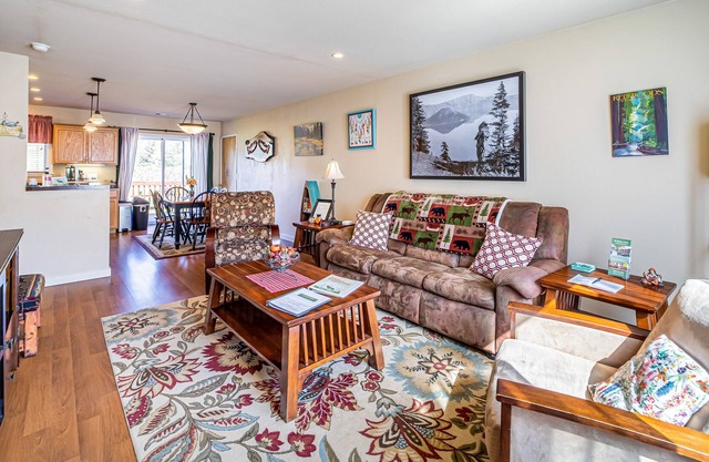 Wonderful Retreat Near Hiking & Beach w/ Gas Grill, Large Deck, & Free WiFi