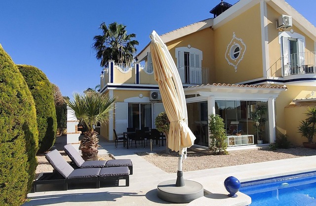 Magnifique Villa Classico dans Country Club