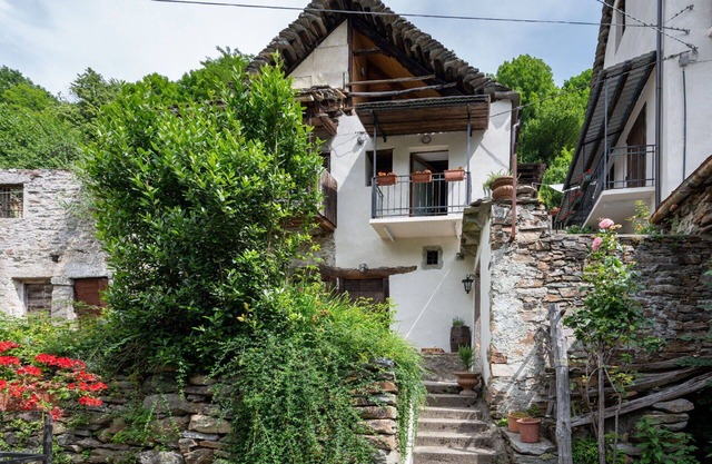 Belle maison de vacances pour 2 personnes avec TV, terrasse et animaux admis