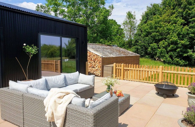 Wonderful villa for 4 guests with WIFI, TV, terrace and parking