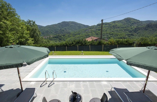 Maison de vacances avec climatisation, piscine, WIFI, TV, terrasse, animaux admis, vue panoramique