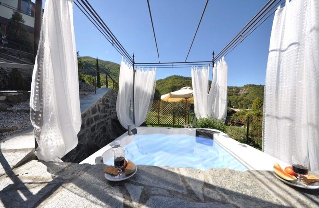 Magnifique Villa en Toscane Coutryside avec piscine d'hydromassage et jardin privé