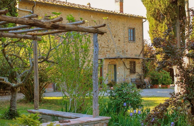 Maison de vacances avec WIFI, piscine, TV, patio, vue panoramique, parking, près de Florence
