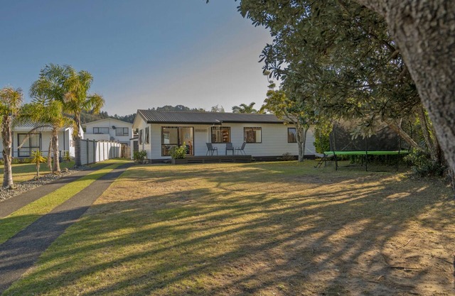 Magnifique Whangamata - Whangamata Holiday Home