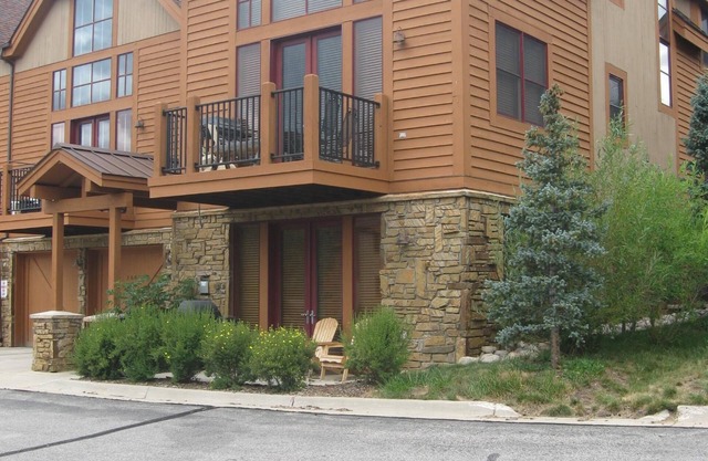 Condo fantastique 2BR 2BA au rez-de-chaussée