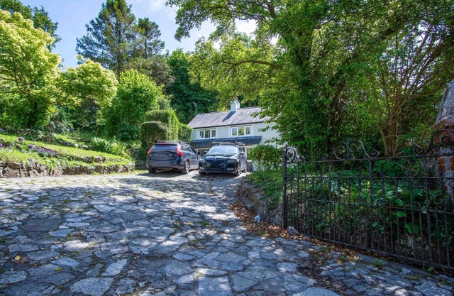 Wood Cottage - 3 Bedroom - Bishopston Swansea