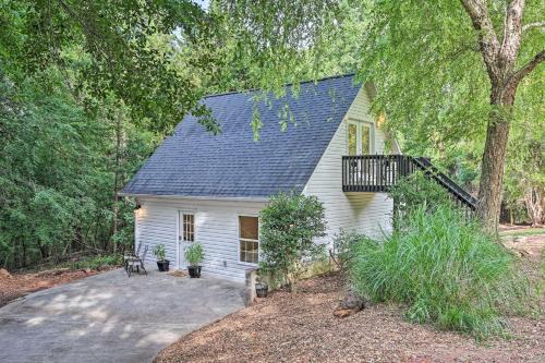 Wooded Cottage - 3 Mi to Clemson University