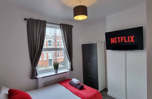 Double-Classique-Douche-Vue sur Rue-Deluxe Bedroom - Ensuite