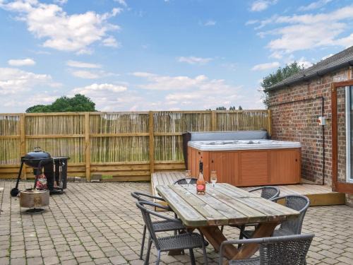 Woodland View - Uk47649