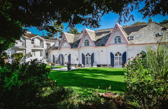 Woodlands Hotel