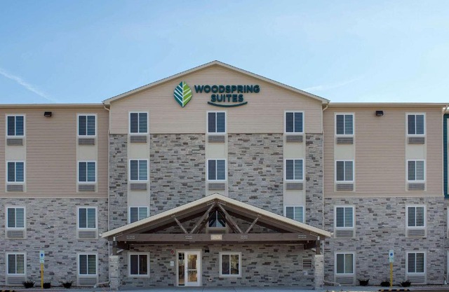 WoodSpring Suites Chicago Tinley Park
