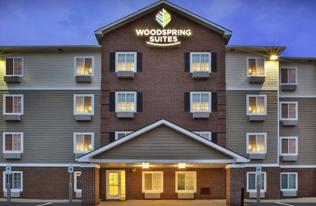 WoodSpring Suites Holland - Grand Rapids