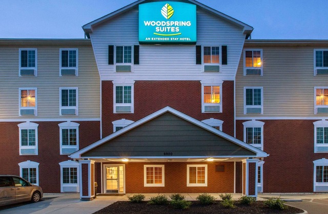 WoodSpring Suites Richmond West I-64