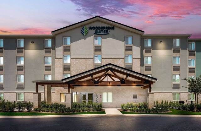 Woodspring Suites West Palm Beach