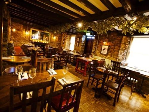 Woodstock Arms